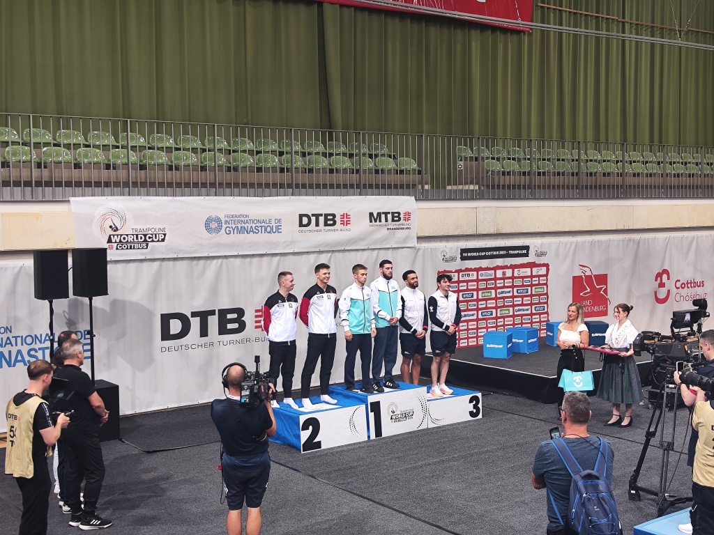 Российские батутистки Аляева и Бладцева завоевали бронзу на этапе Кубка мира в Котбусе