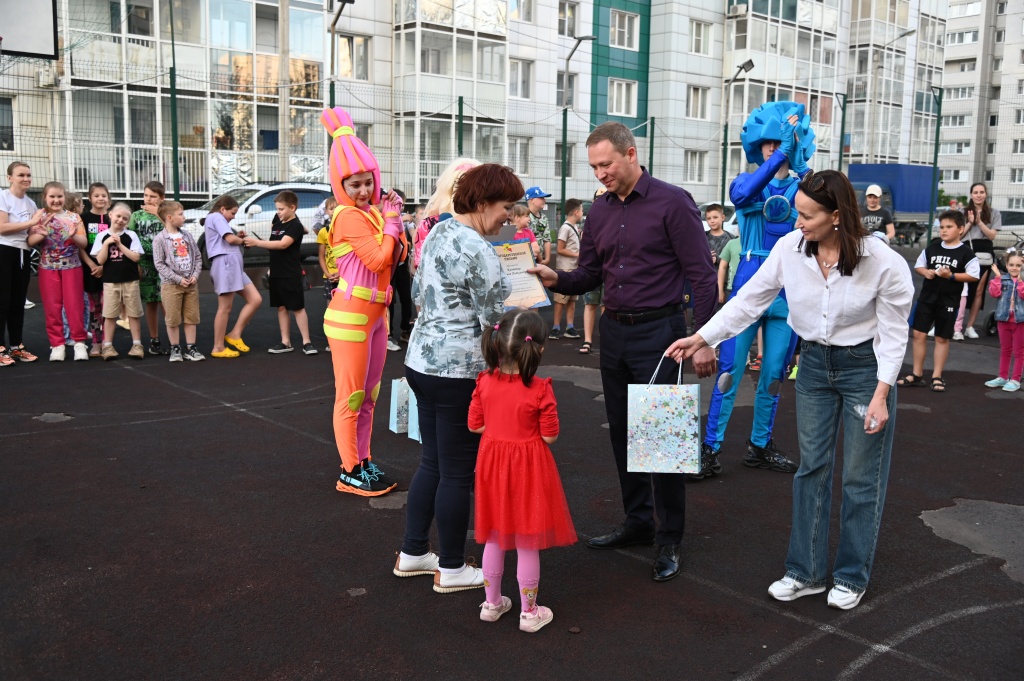 В Воронеже прошёл «День соседей», который организовал депутат городской Думы Иван Кандыбин