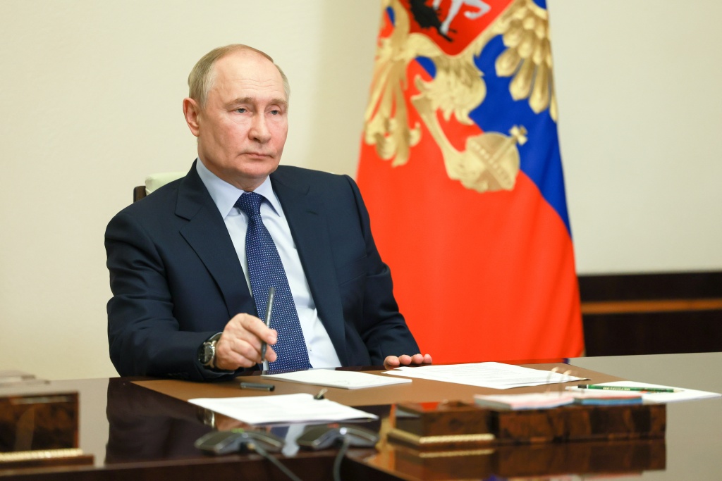Президент Российской Федерации наградил троих жителей Мордовии