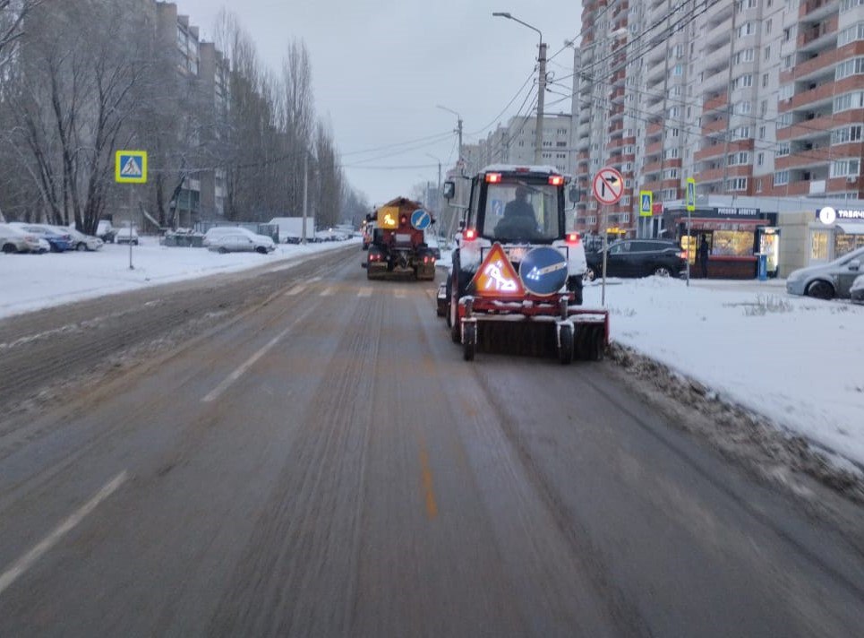 В Воронеже коммунальные службы перешли на круглосуточный режим работы
