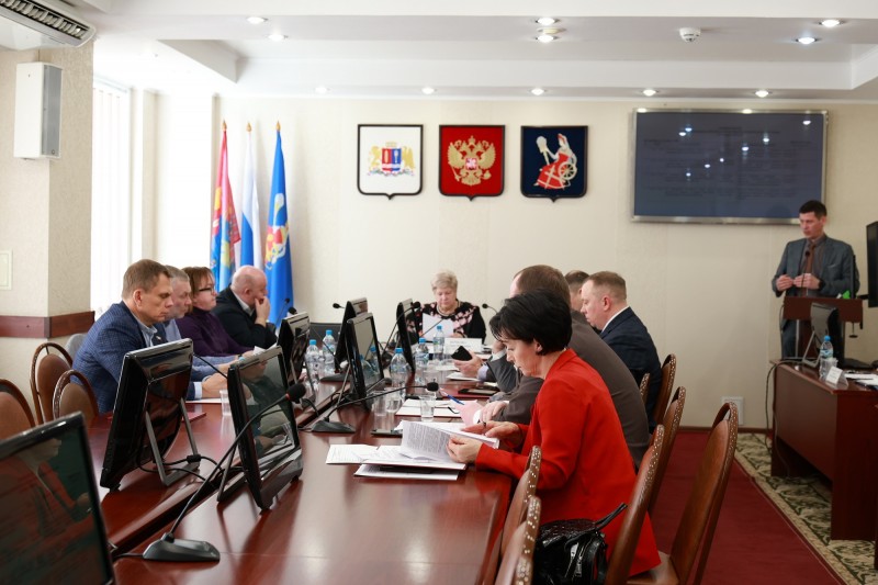 Бюджет Иванова: выделены деньги на социальные проекты благоустройства